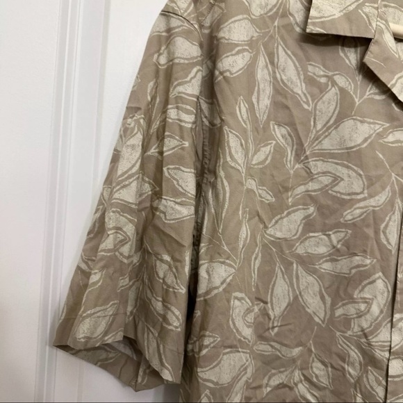 Uniqlo Khaki Leaf Print Open Collar Short Sleeve Hawaiian Shirt Men's Size XL - Picture 5 of 15